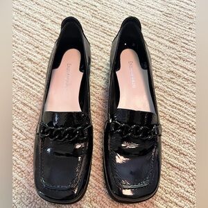 Enzo Angiolini “Eanielson” black patent loafer - Size 7.5 - New in box